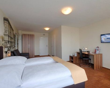 Mercure Hotel Berlin am Alexanderplatz-0