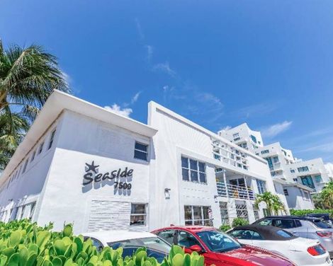 Seaside All Suites Hotel