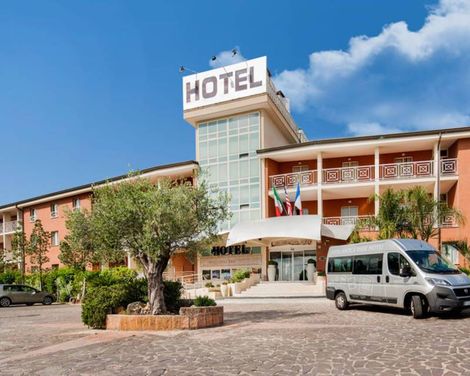 Ostia Antica Park Hotel-1