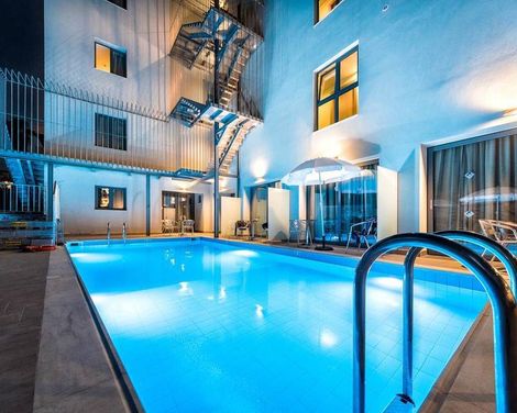 Pollis Hotel-1