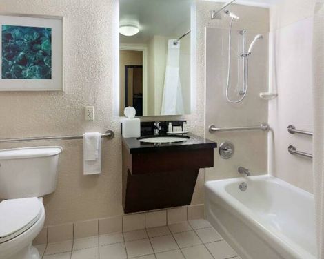 Fairfield Inn & Suites Orlando Lake Buena Vista in the Marriott Village-0