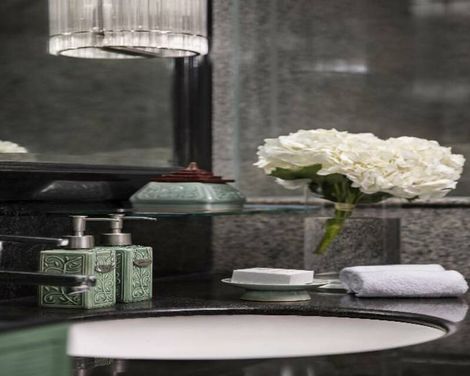 Anantara Siam Bangkok Hotel