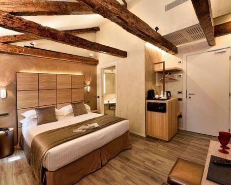 Rosa Salva Hotel
