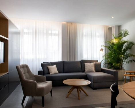 Suites 1478-3