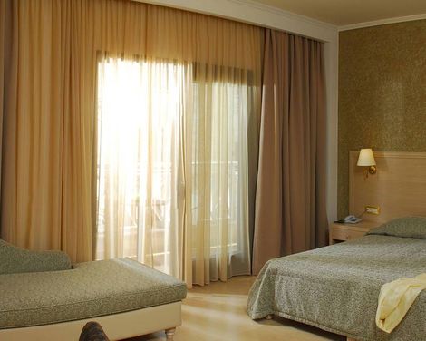 Cactus Royal Spa & Resort