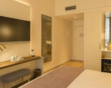 Icon Bcn-3