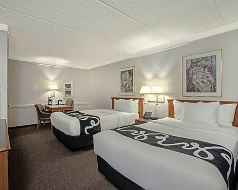 La Quinta Inn by Wyndham Stockton-1