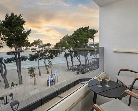 Central Beach 9