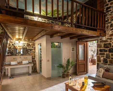Balsamico Traditional Suites