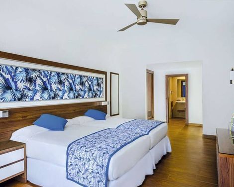 Hotel Riu Santa Fe