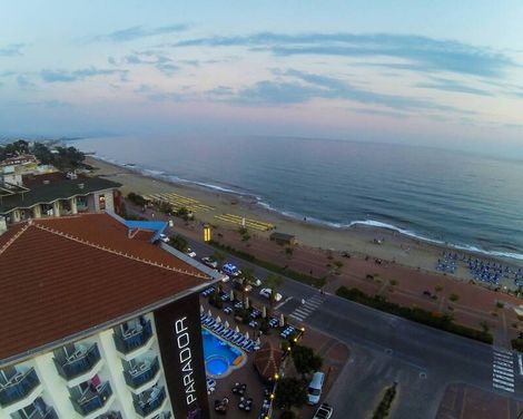 Parador Beach Hotel-3