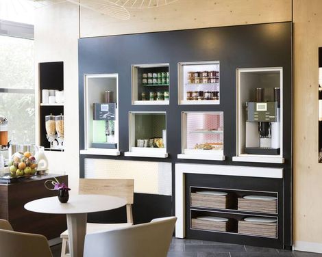 B&B HOME Rueil-Malmaison Gare