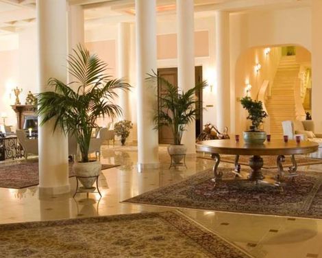 Comer Ionian Palace
