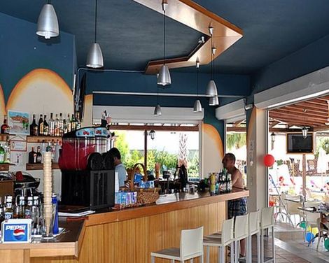 Matina Pefkos ApartHotel-3