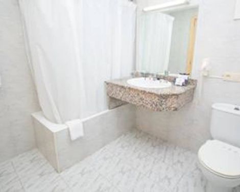 Hotel Amic Miraflores-2