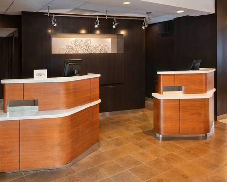 Courtyard by Marriott Executive Park-2