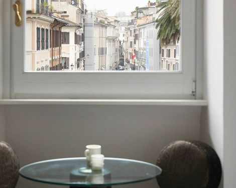 Piazza di Spagna 9