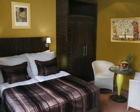 EA Hotel Crystal Palace