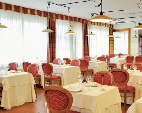 Grand Hotel La Chiusa di Chietri-3