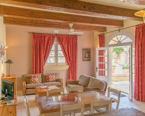 Villagg Tal-Fanal