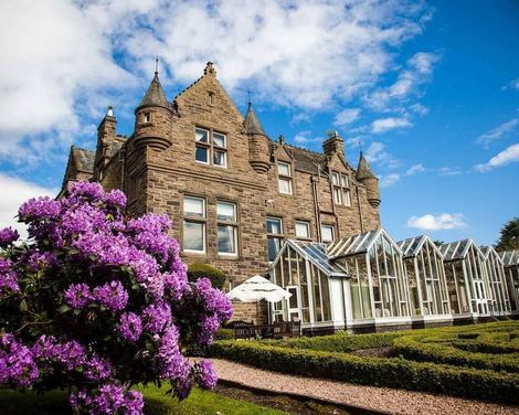 The Landmark Hotel & Leisure Club