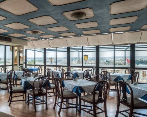 Castille Hotel