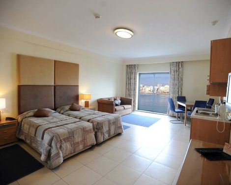 Plaza Regency Hotel