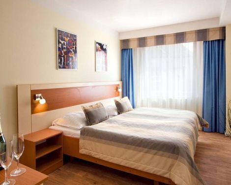 Aida Hotel