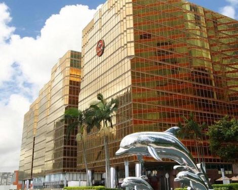 The Royal Pacific Hotel & Towers