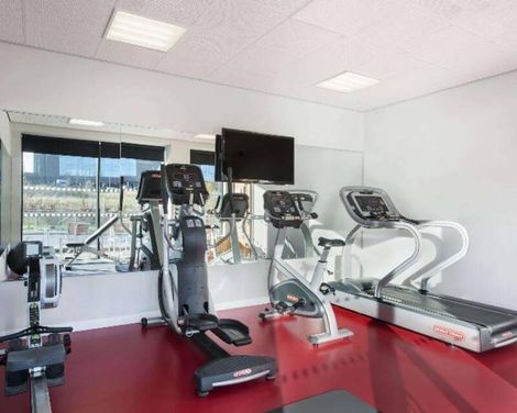 Ramada Encore by Wyndham Newcastle-Gateshead