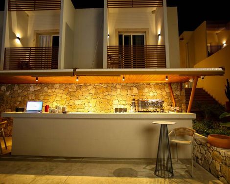Olympia Villas & Hotel