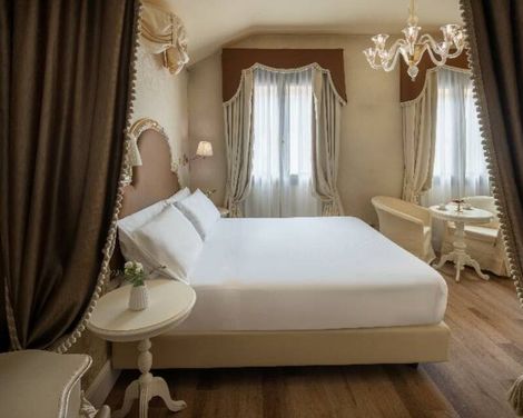 Residenza Venezia | Una Esperienze-0