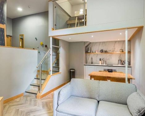 KM Apartments