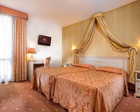 San Marco Hotel Ambassador Tre Rose