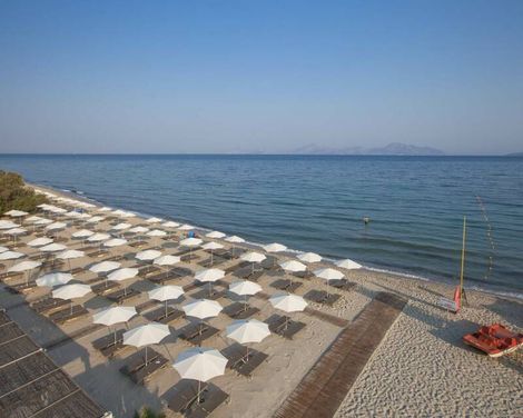 Caravia Beach Hotel & Bungalows