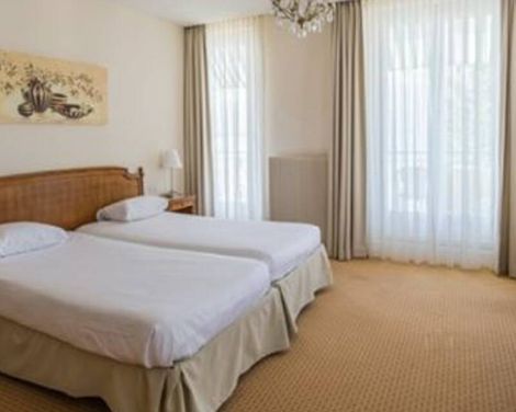 Hôtel Eden Palace au Lac