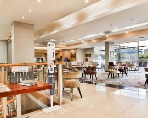 Holiday Inn Johannesburg-Rosebank-1