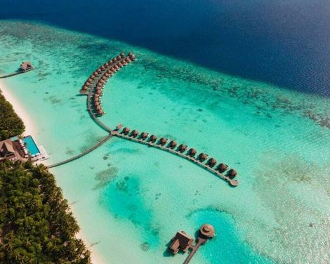 Mercure Maldives Kooddoo Resort
