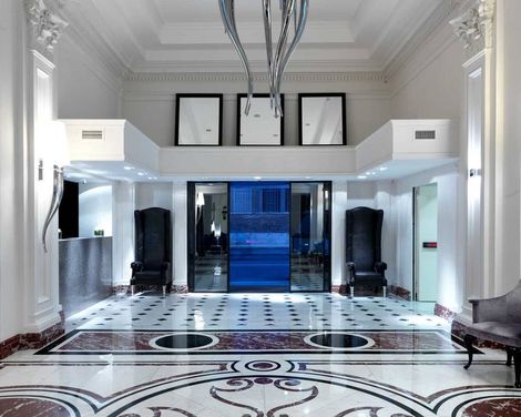 Leon's Place Hotel-1