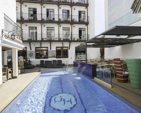 Neptuno Hotel & Apartments-1