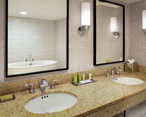 DoubleTree by Hilton Fairfield Hotel & Suites-0