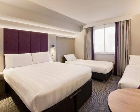 Premier Inn Luton Airport