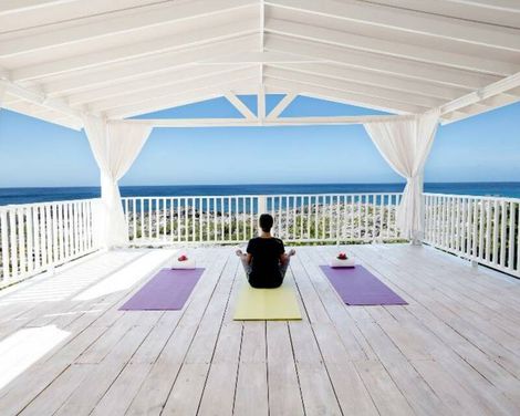 The Cliff Hotel-2