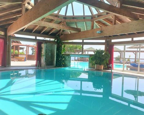 Marina Playa Suites