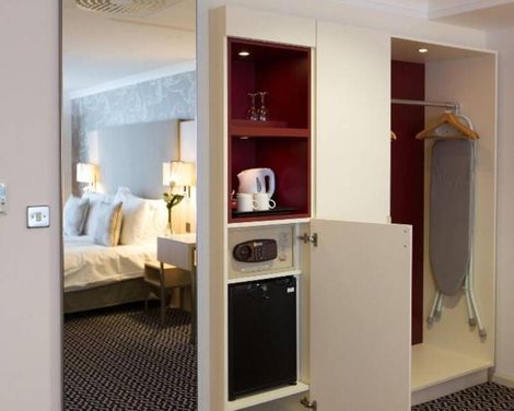Radisson Blu Waterfront Jersey