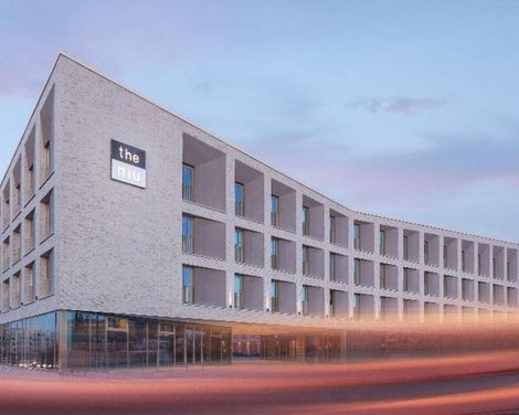 Holiday Inn - the niu, Amity Potsdam
