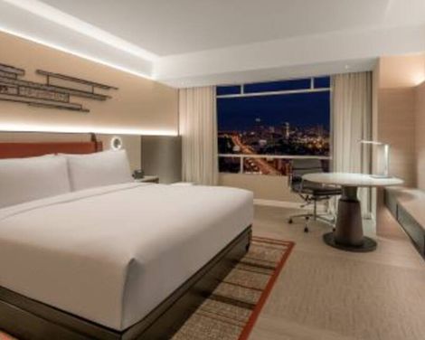 Double Tree by Hilton Bangkok Ploenchit-2