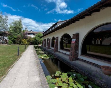 Europa Gatwick Hotel & Spa