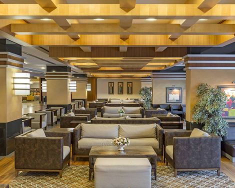 Royal Wings Hotel