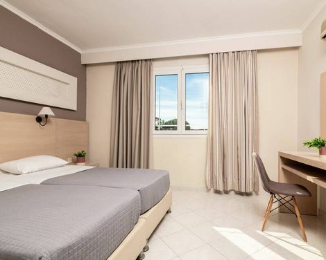 Karras Hotel